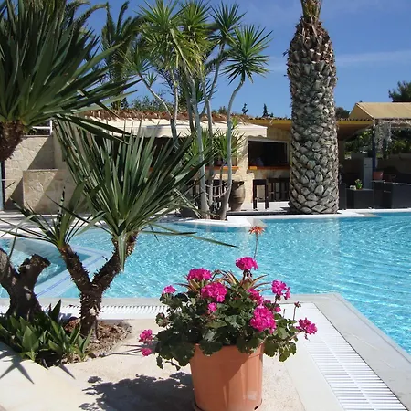 Hotel Meraki 2*